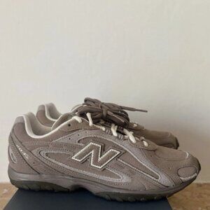 New Balance 204L - Mushroom Arid Stone